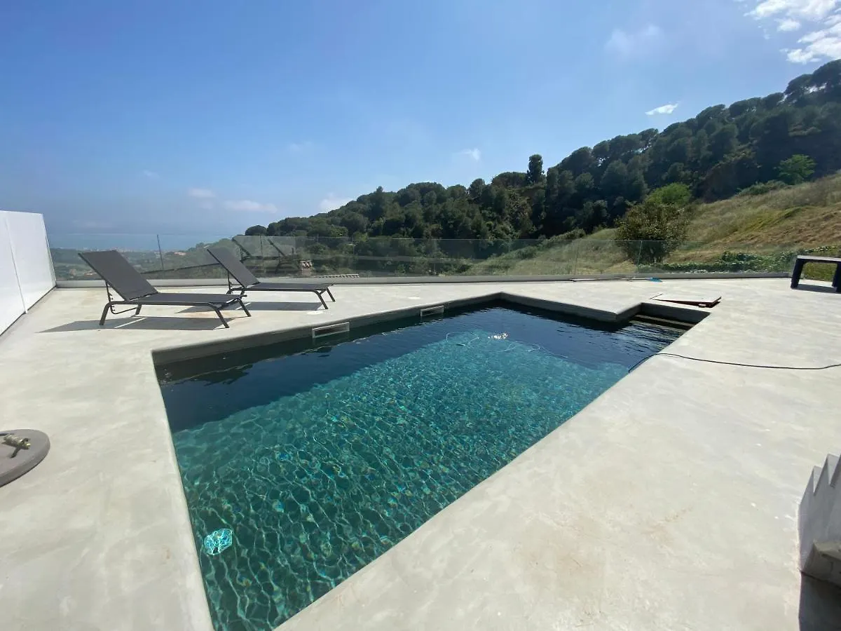 Villa 4 Bedroom Vila 25 Minutes To Barcelona Fantastic Sea Views Pool Alella