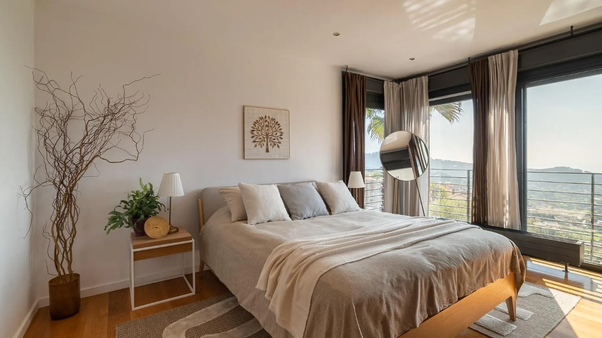 Villa 4 Bedroom Vila 25 Minutes To Barcelona Fantastic Sea Views Pool Alella Spanien