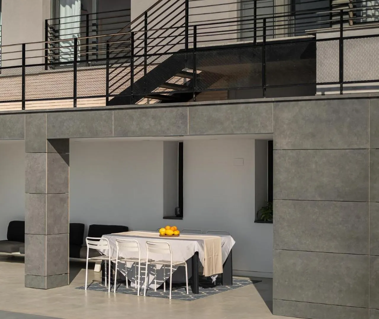 4 Bedroom Vila 25 Minutes To Barcelona Fantastic Sea Views Pool Alella Spanien