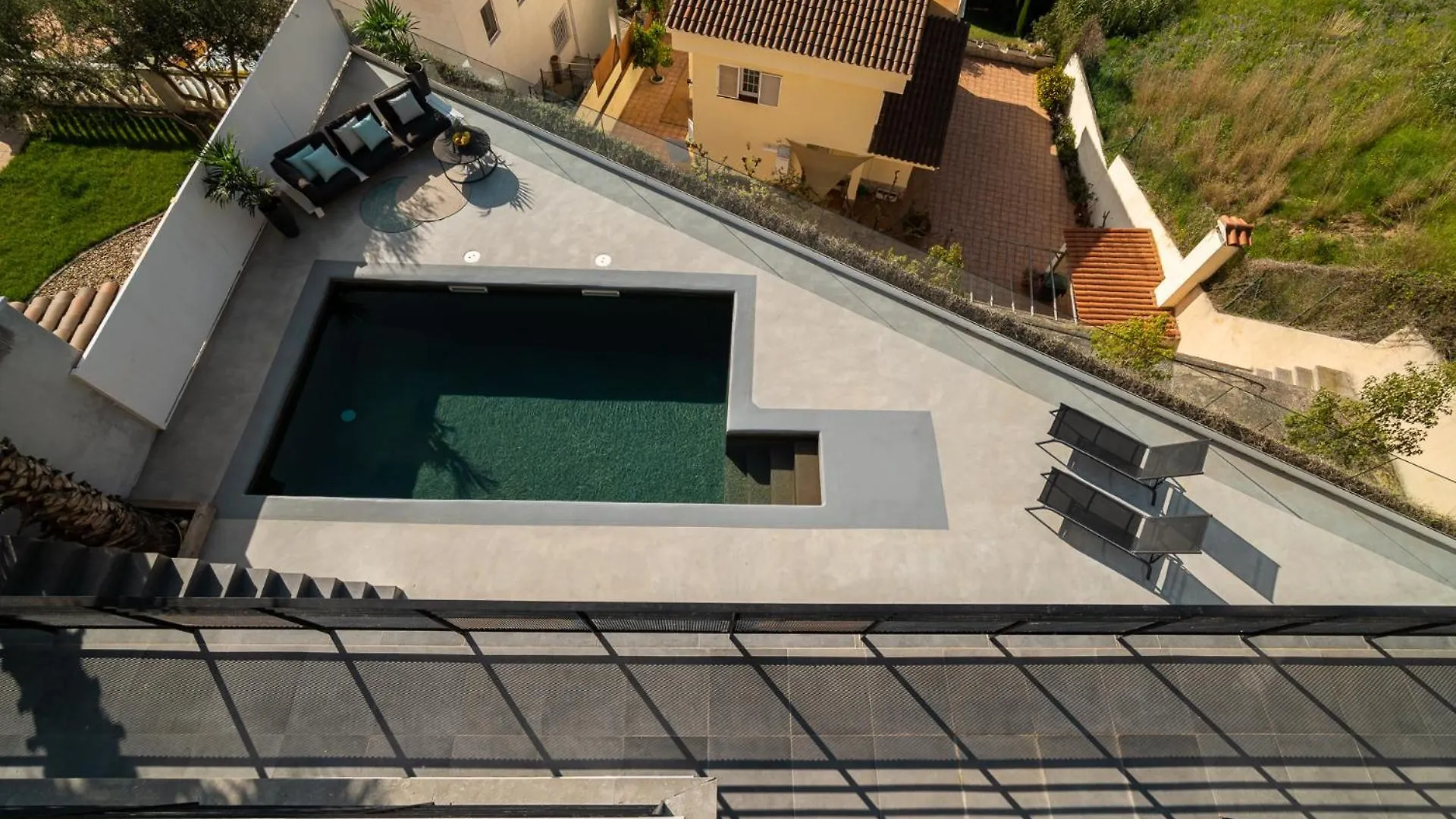 4 Bedroom Vila 25 Minutes To Barcelona Fantastic Sea Views Pool Alella Spanien
